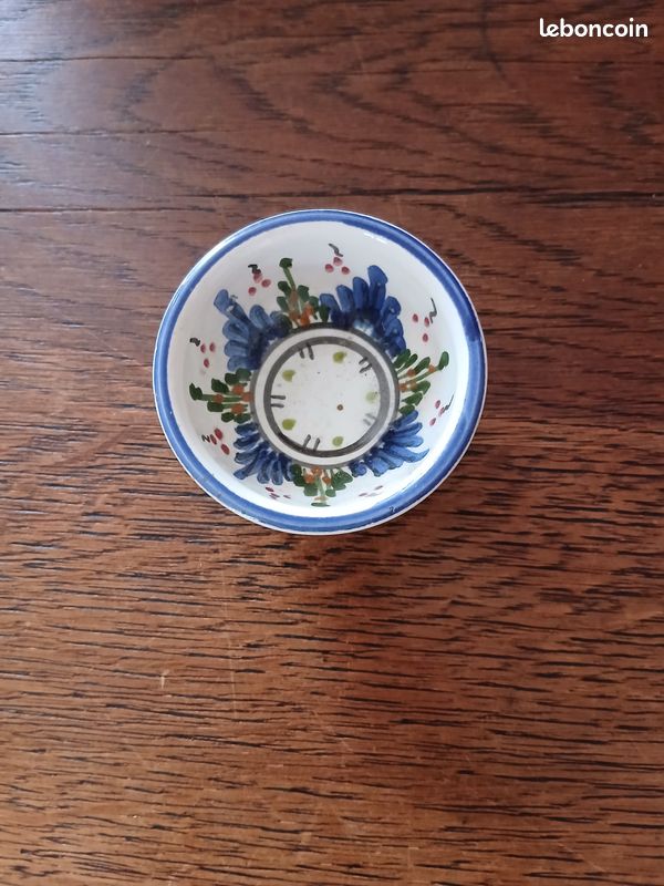 Petit bol 5.5 cm diam (image 1)