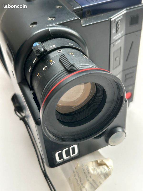 Caméra THOMSON VideoMovie VHS-C VM30 - FR