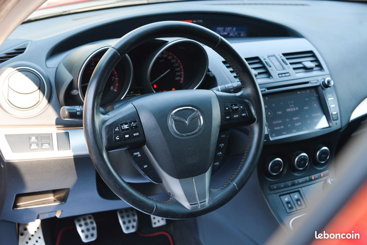 MAZDA 3 MPS 2.3L 260Cv - PHASE 2 - COLORIS ROUGE - ECHAPPEMENT INOX - BOSE (image 4)