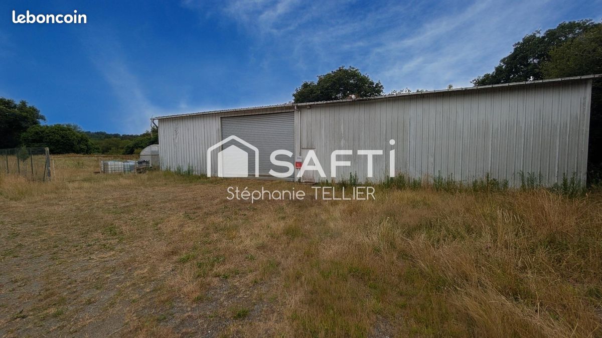 Terrain 2400 m² · à Callac · 2 400 m² · 105 000 €