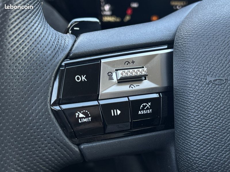 Ds DS 4 1.2 130 CH PERFORMANCE LINE + EAT8 / CAMERA / CARPLAY SANS FIL (image 11)