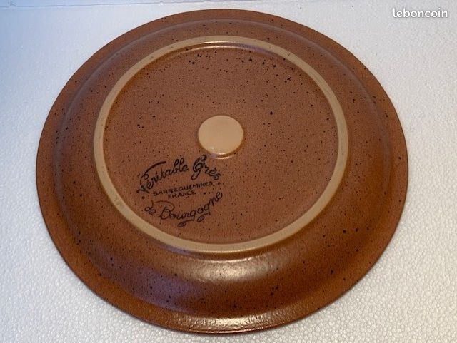 Grès de Bourgogne pyrité Plat rond (image 3)