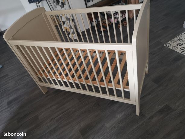 Equipement De Bebe D Occasion Siege Auto Poussette Charente Maritime Leboncoin Equipement De Bebe D Occasion Siege Auto Poussette Charente Maritime Leboncoin