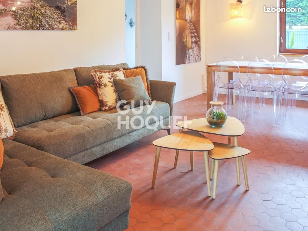 Maison 6 pièces 147 m² · à Bourgoin-Jallieu · 147 m² · 360 000 €