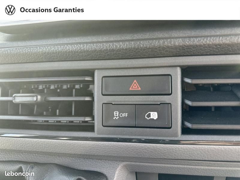 Volkswagen Crafter Fg 30 L3H2 2.0 TDI 140ch Business Traction (image 24)