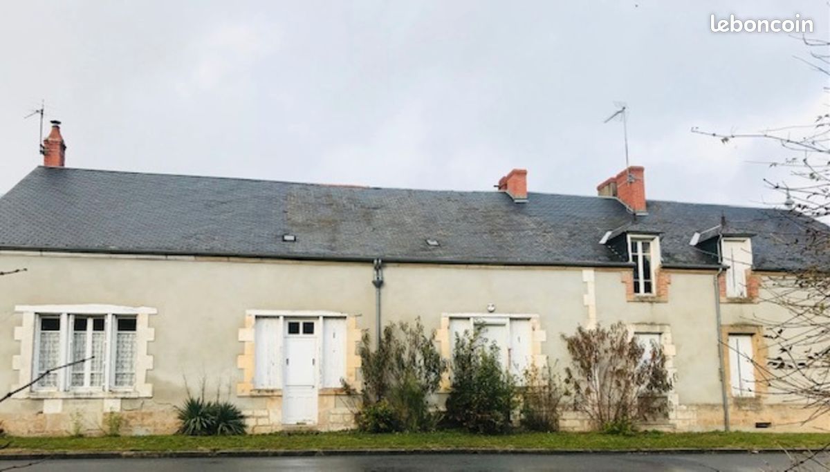 Immeuble 250 m² · à Menetou-Couture · 250 m² · 29 000 €