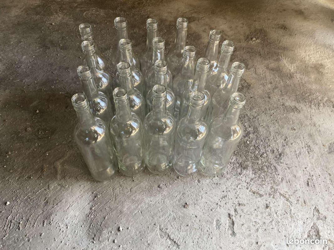 Bouteille blanche prix o.50 centime la bouteille (image 2)