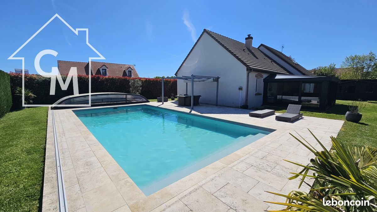 Maison 7 pièces 162 m² · à Cormeray · 162 m² · 299 900 €