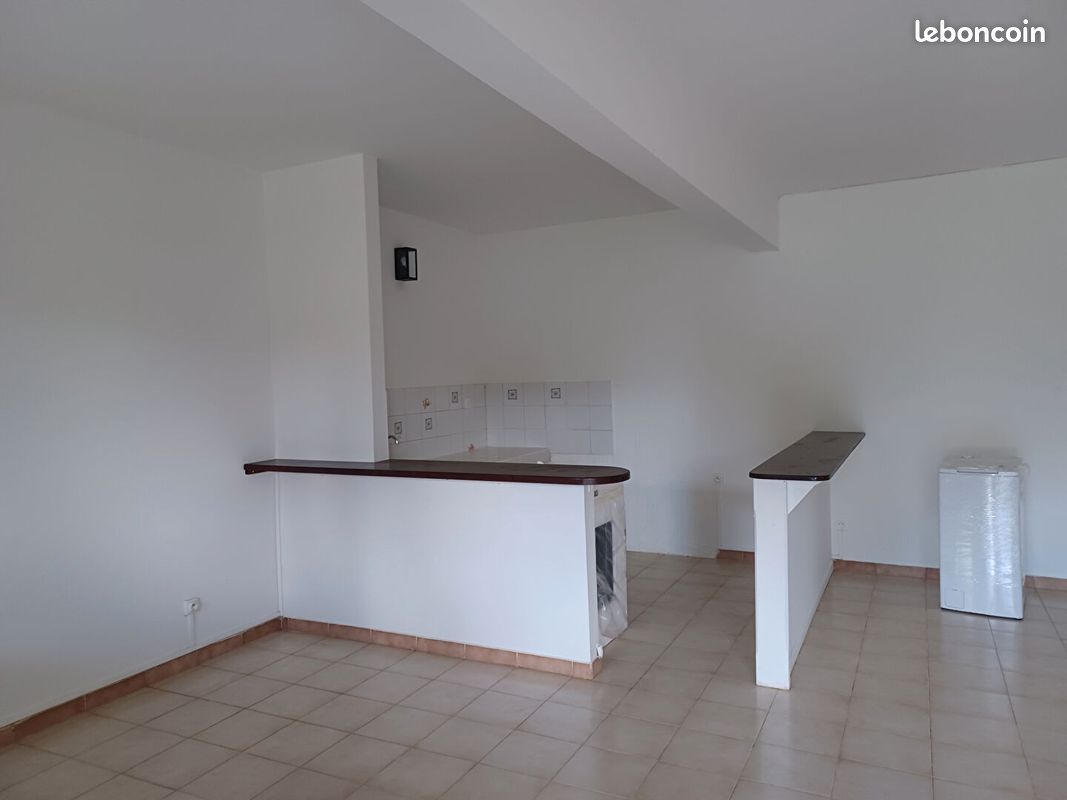 Appartement 3 pièces 55 m² · au Lamentin · 55 m² · 860 €/mois