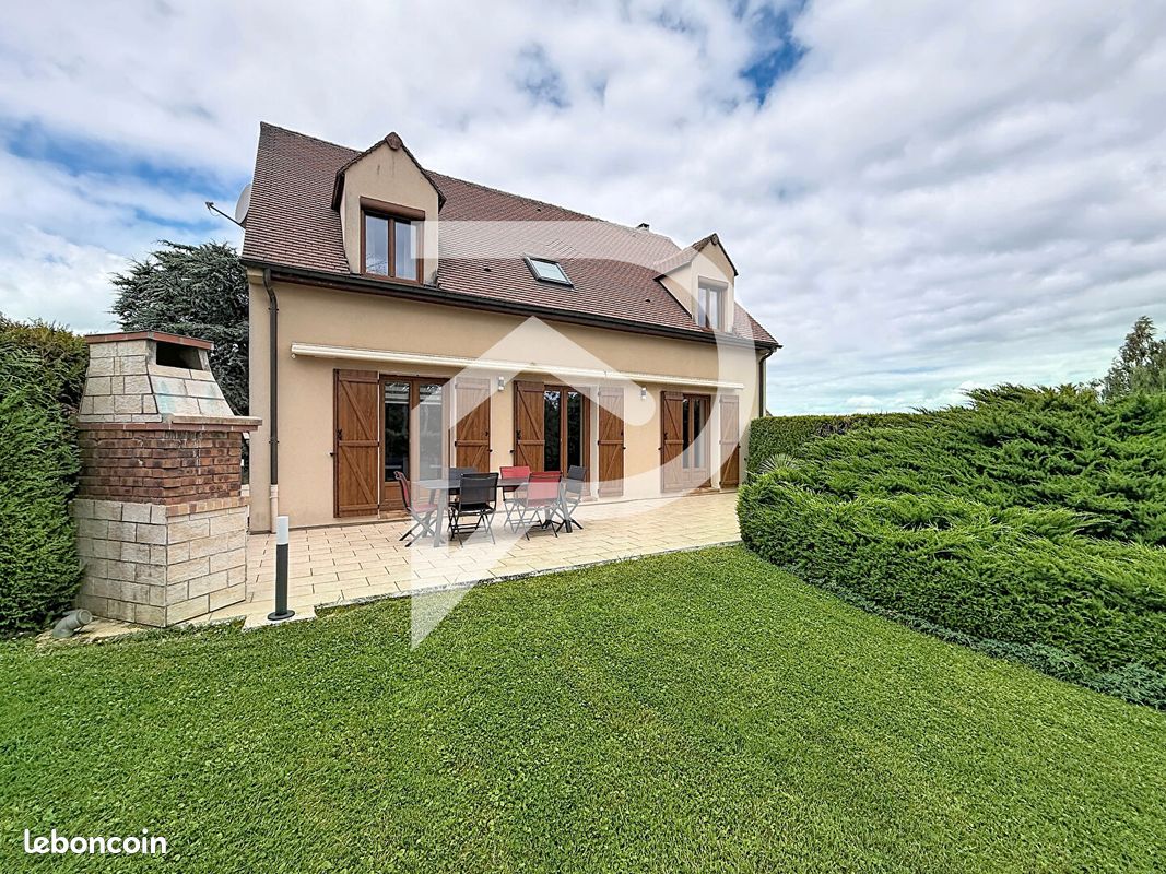 Maison 5 pièces 135 m² · à Dammartin-en-Goële · 135 m² · 398 000 €