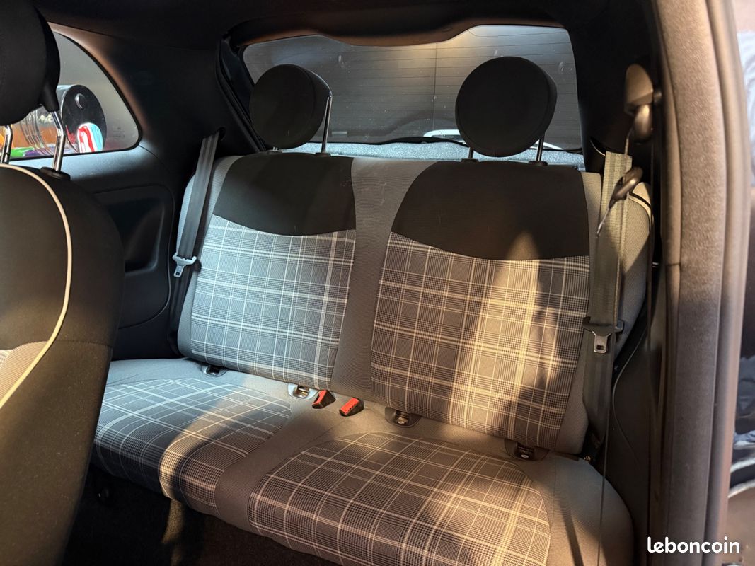 FIAT 500 1.2 70 LOUNGE / APPLECARPLAY / RÉGULATEUR - LIMITEUR DE VITESSE / RADAR DE RECUl (image 6)