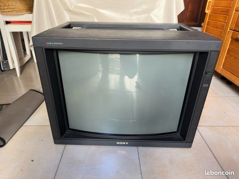 Moniteur 2730QM - caisse et tubes seuls (image 1)