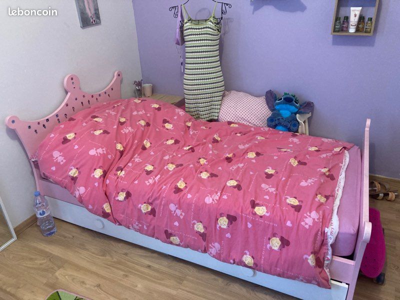 Lit fille princesse (image 1)