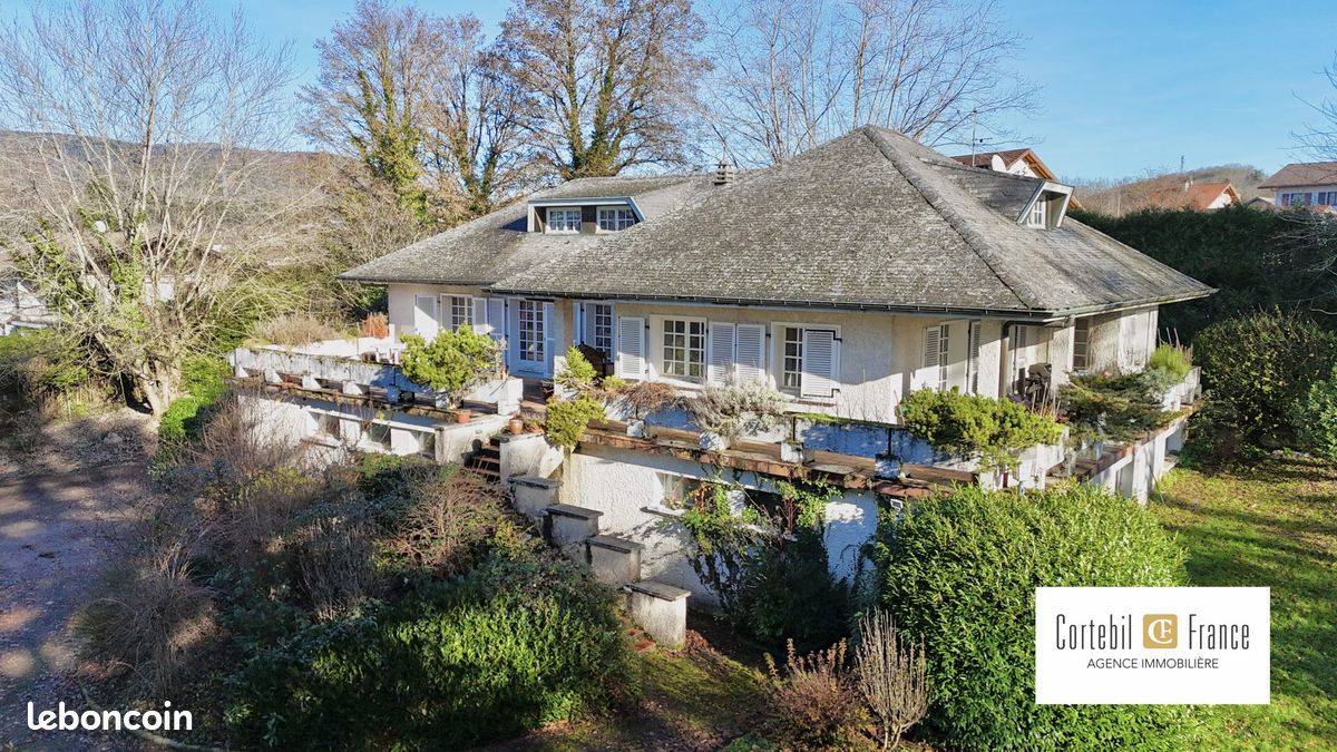 Villa 6 pièces 177 m² (image 1)