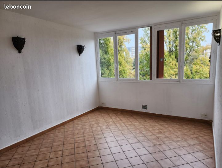 Appartement 3 pièces 54 m² · à Savigny-sur-Orge · 54 m² · 111 500 €