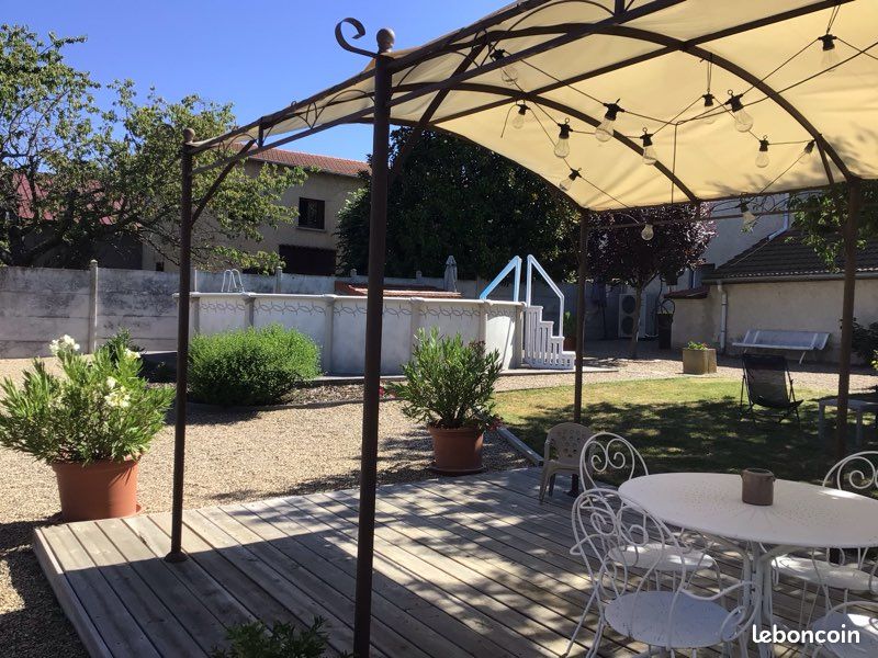 Maison 6 pièces 150 m² · à Saint-Cyr-les-Vignes · 150 m² · 315 000 €