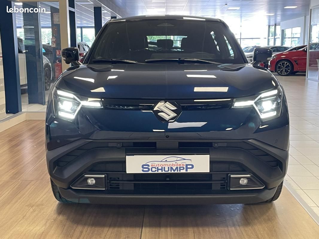 Suzuki e-vitara 61KWH STYLE (image 2)