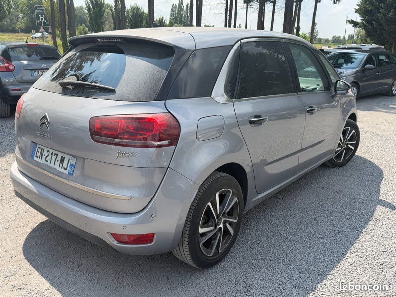 Citroën c4 Picasso spacetourer 1.2 130 bva shine (image 3)