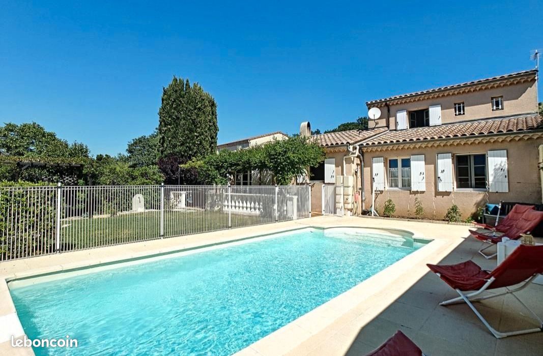 Maison 6 pièces 147 m² · à Montélimar · 147 m² · 395 000 €