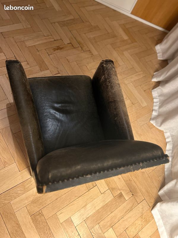 Fauteuil vintage en cuir style industriel (image 7)