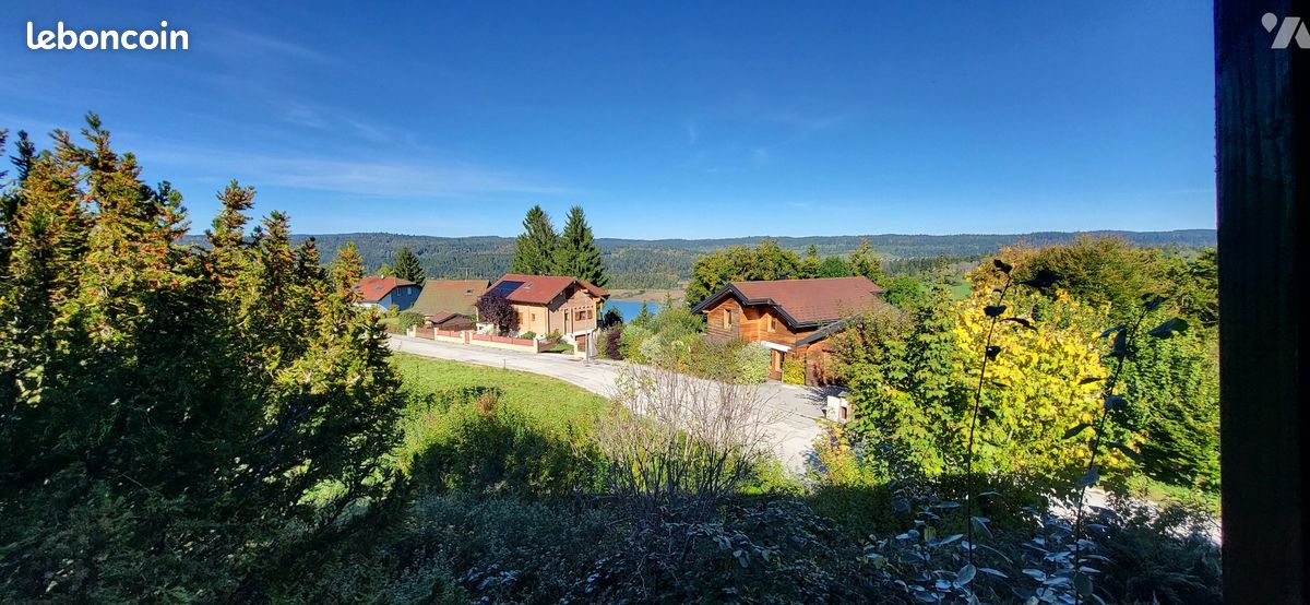 Terrain 598 m² · à Montperreux · 598 m² · 156 000 €