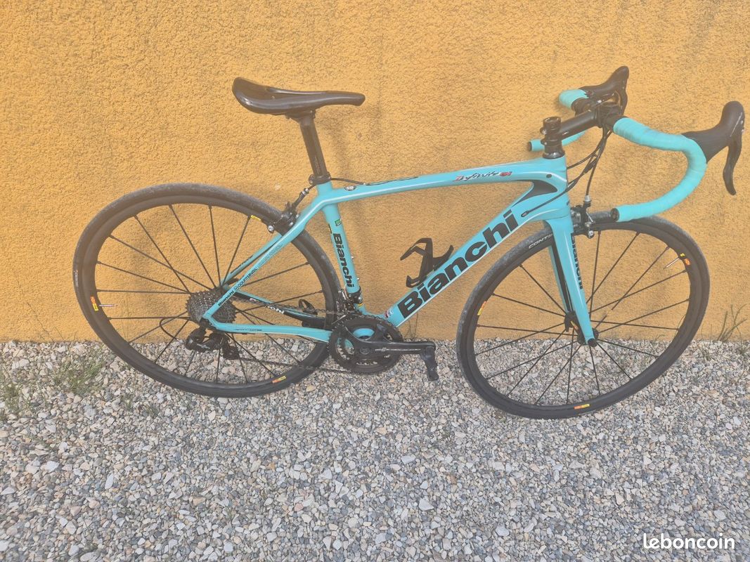 Vélo de route Bianchi Oltre Rc