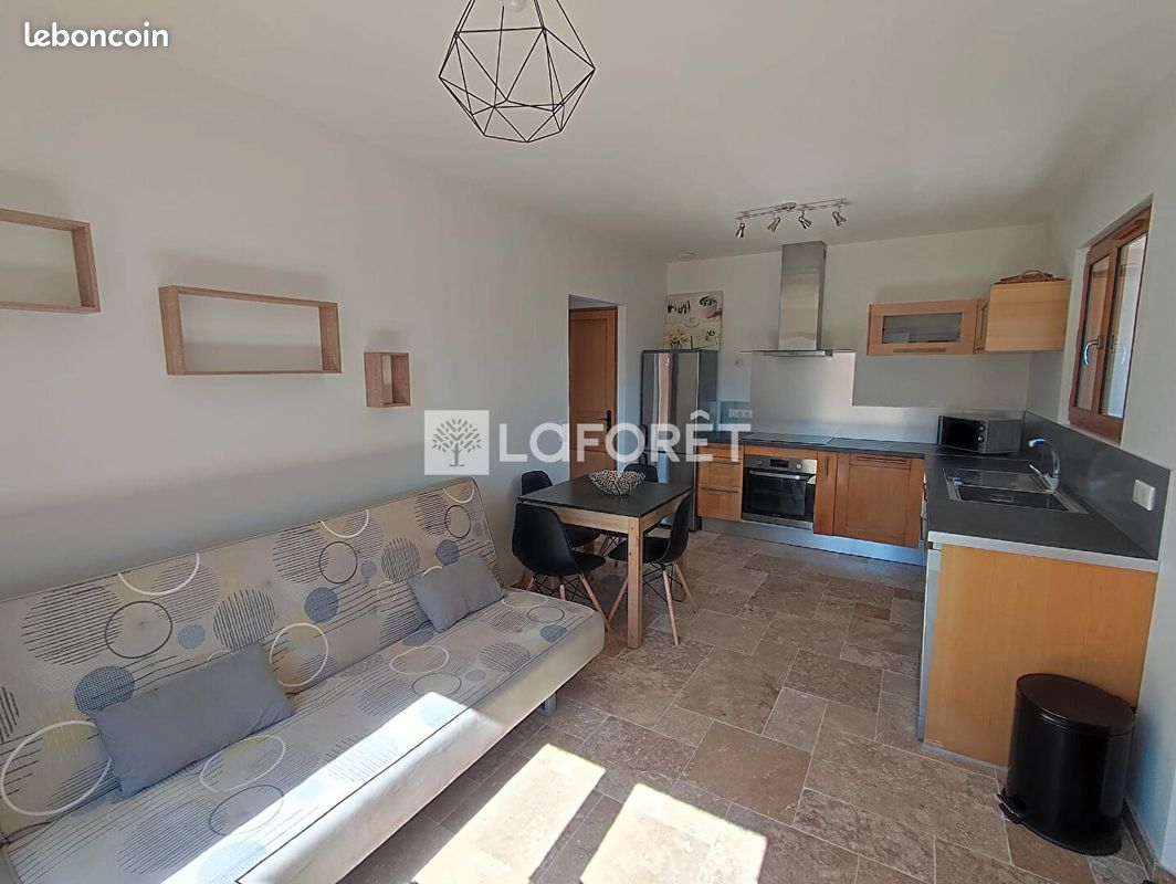 Appartement 2 pièces 33 m² · à Tourrettes · 33 m² · 900 €/mois
