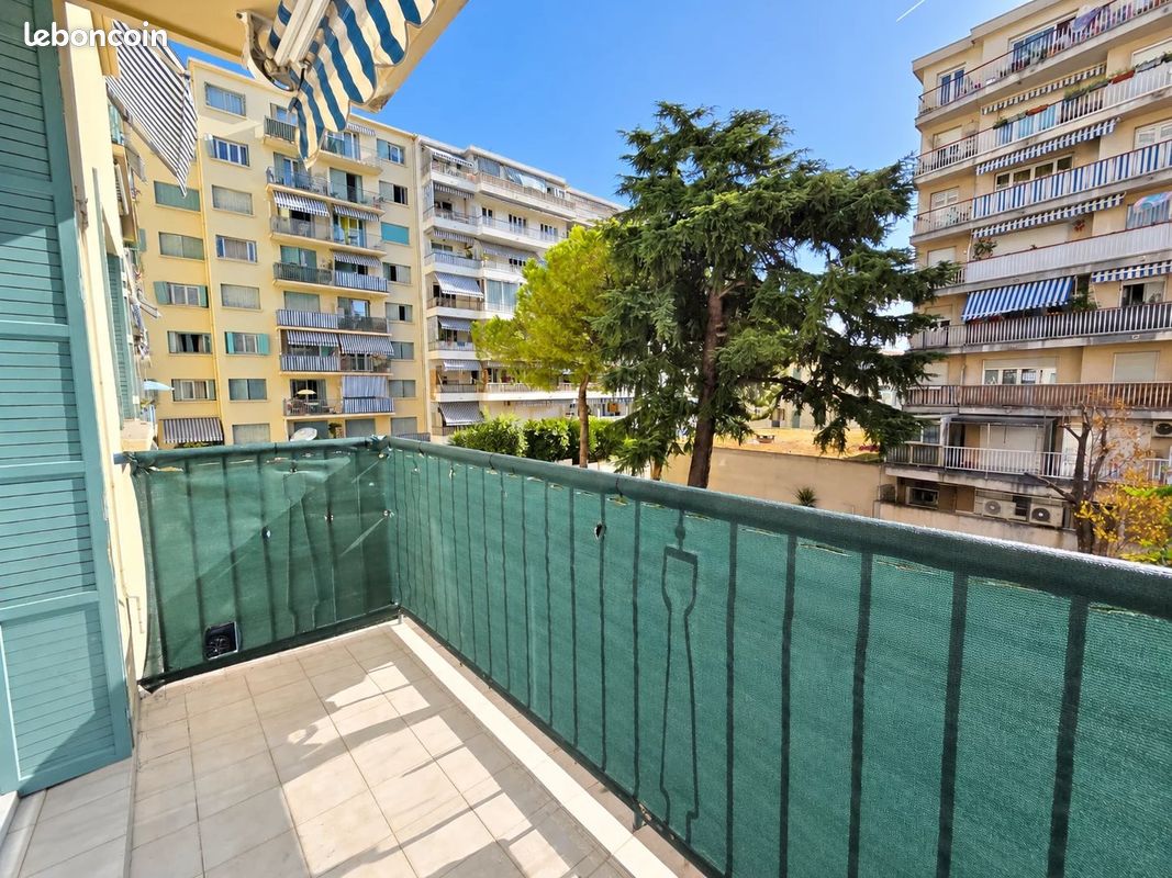 Appartement 4 pièces 77 m² · à Nice · 77 m² · 299 000 €
