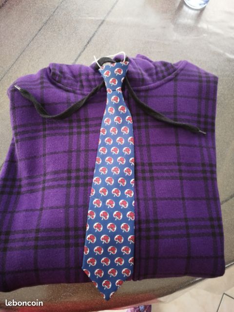 Veste voilet et noir neuve (image 3)