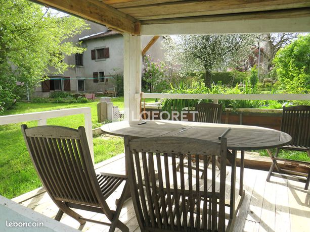 Maison 10 pièces 250 m²