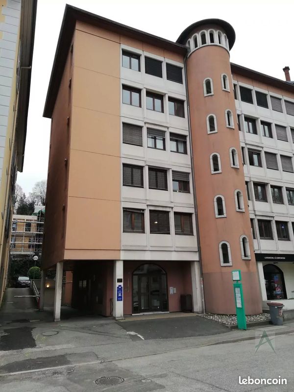 Parking 1 pièce 13 m² · à Chambéry · 13 m² · 67 €