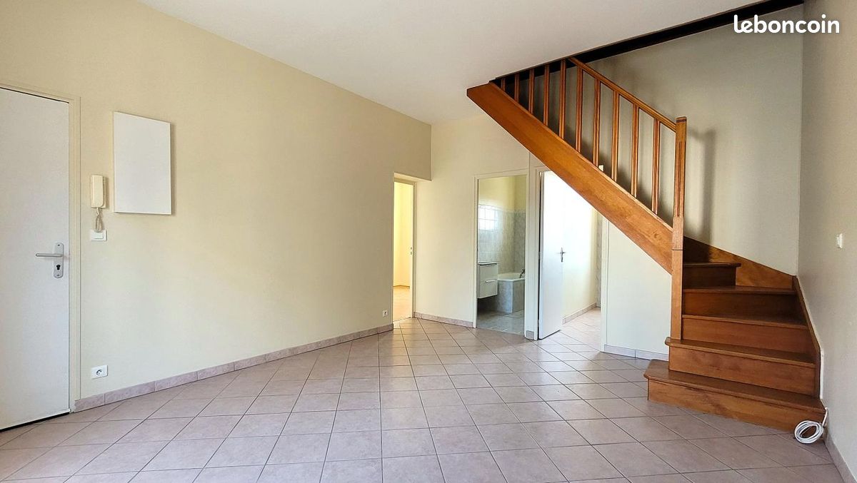 Appartement 3 pièces 56 m² · à Fleury-les-Aubrais · 56 m² · 135 000 €