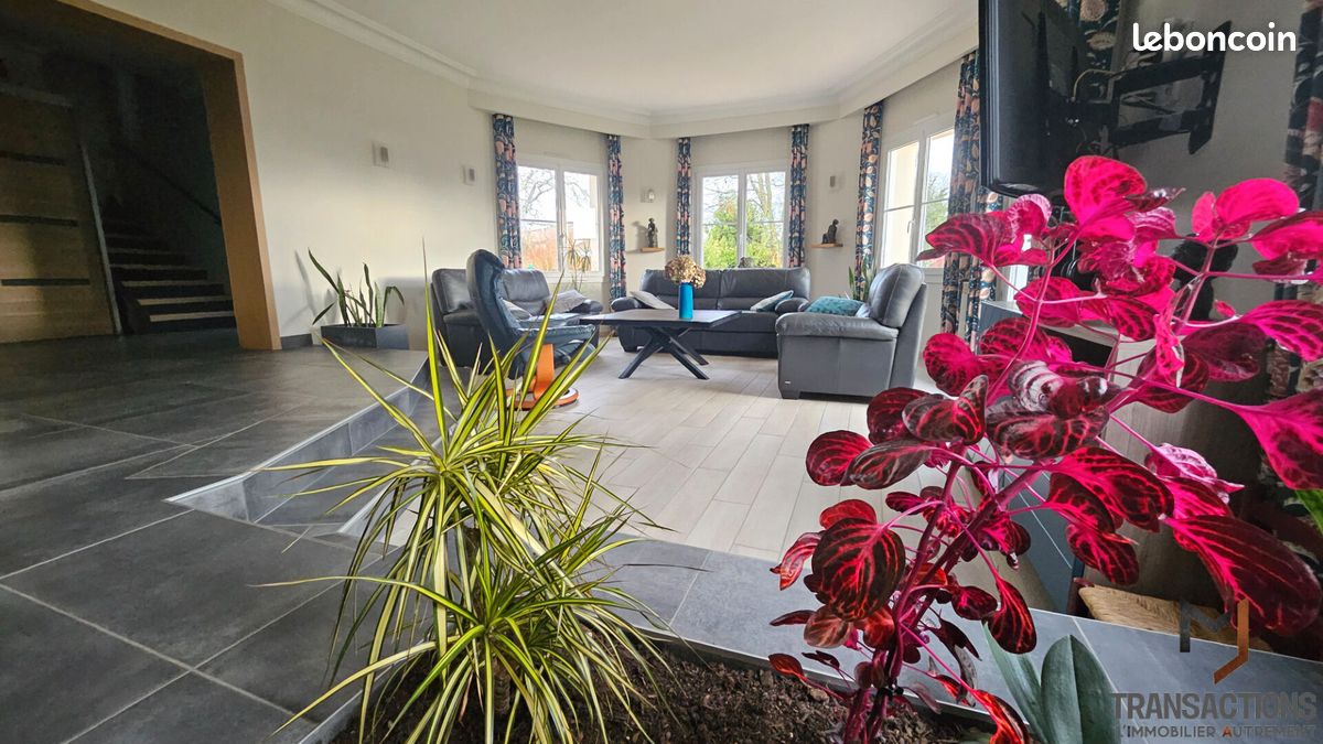 Maison 7 pièces 196 m² · à Machecoul-Saint-Même · 196 m² · 529 900 €