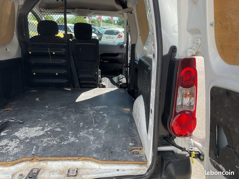 Citroen berlingo ii (3) 1.6 bluehdi 100 confort taille m (image 14)