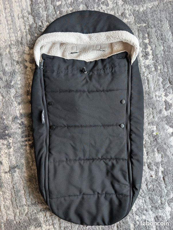 Chancelière Babyzen YOYO noir (image 1)