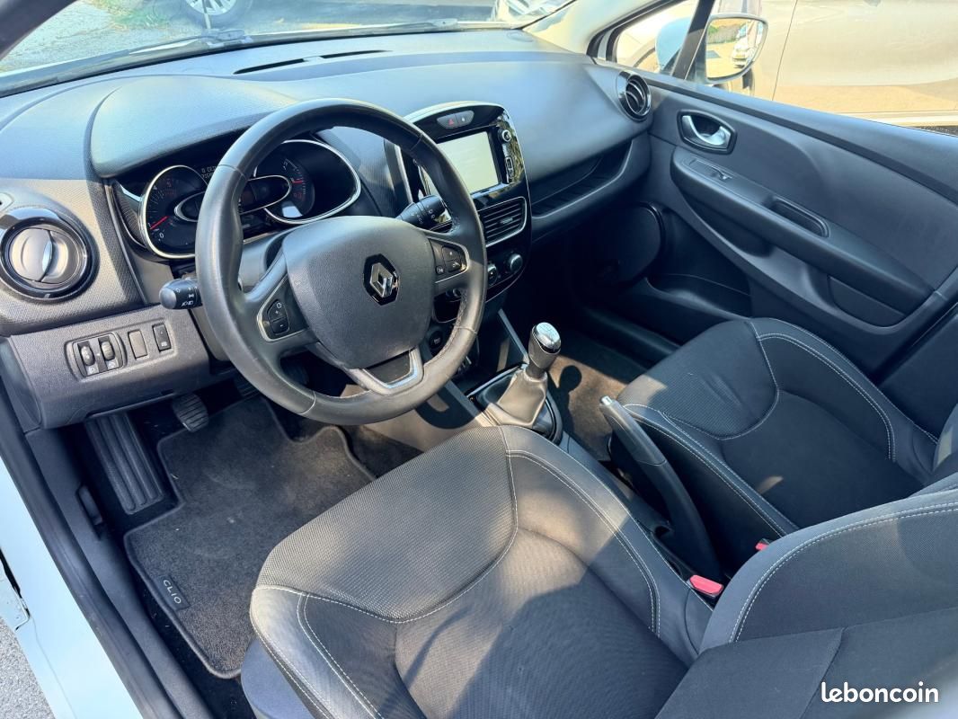 Renault Clio IV BUSINESS dCi 75 Energy (image 13)