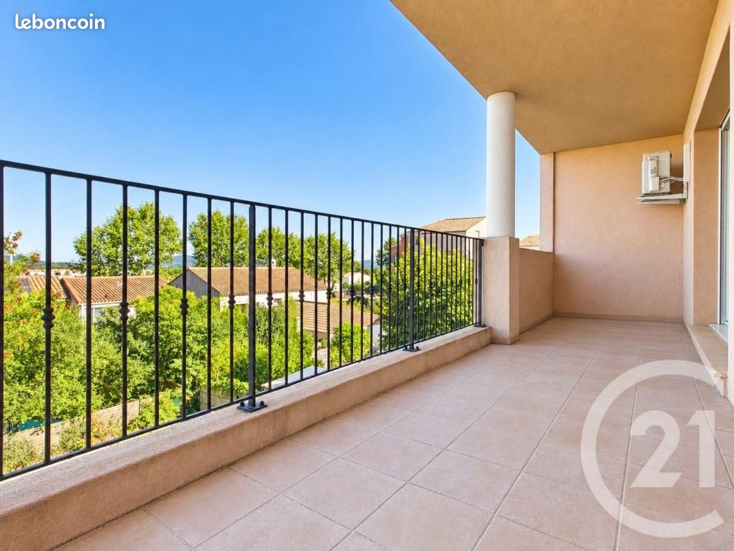 Appartement 3 pièces 74 m² · à La Farlède · 74 m² · 299 000 €