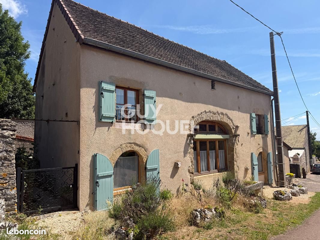 Maison 4 pièces 135 m² · à Aluze · 135 m² · 225 000 €
