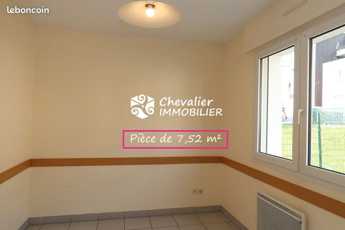 https://img.leboncoin.fr/api/v1/lbcpb1/images/43/b9/73/43b973aa8fc29a3754f2567a7b5f7b630e53bd42.jpg?rule=ad-image