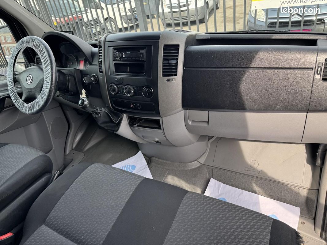 VOLKSWAGEN CRAFTER 32 L2H1 2.0 16V TDI 136 CV pack business line 04/2012 (image 5)