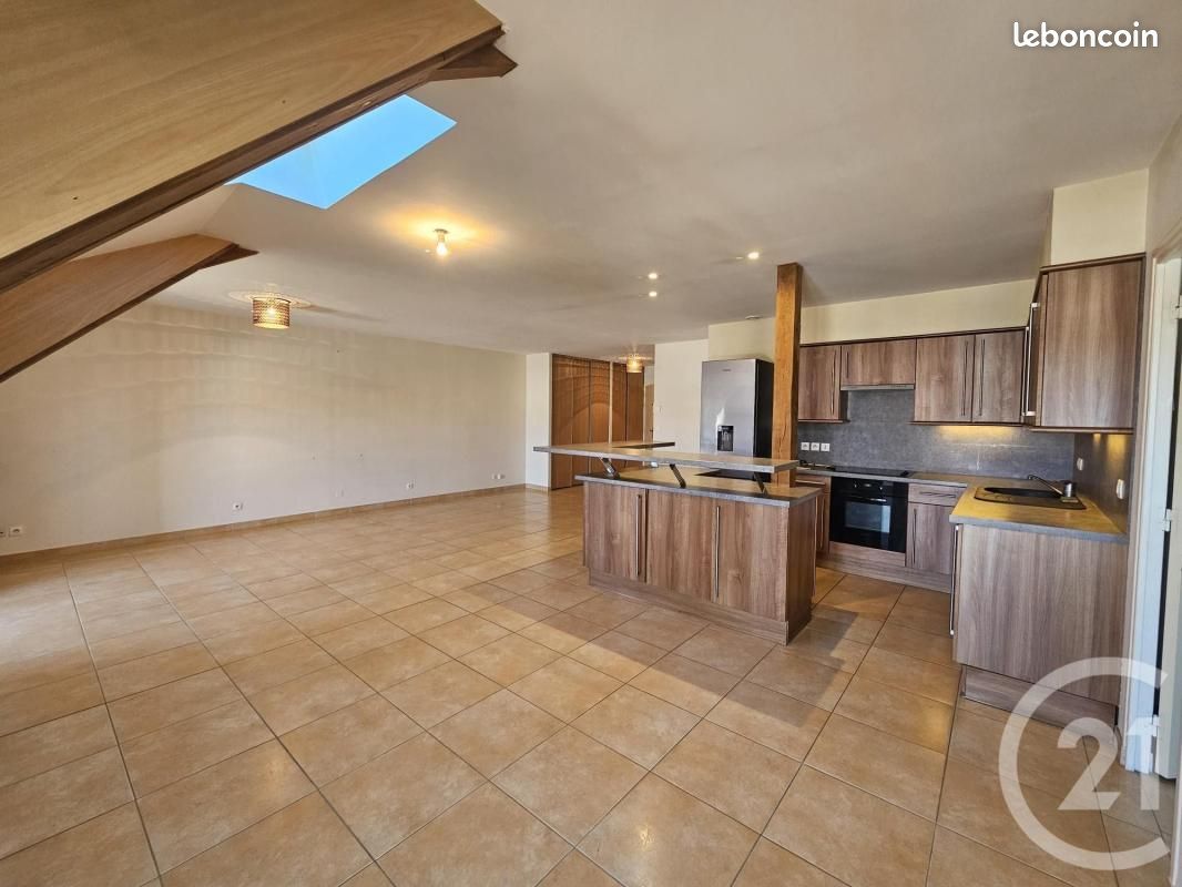 Appartement 3 pièces 87 m² · à Châteauroux · 87 m² · 730 €/mois