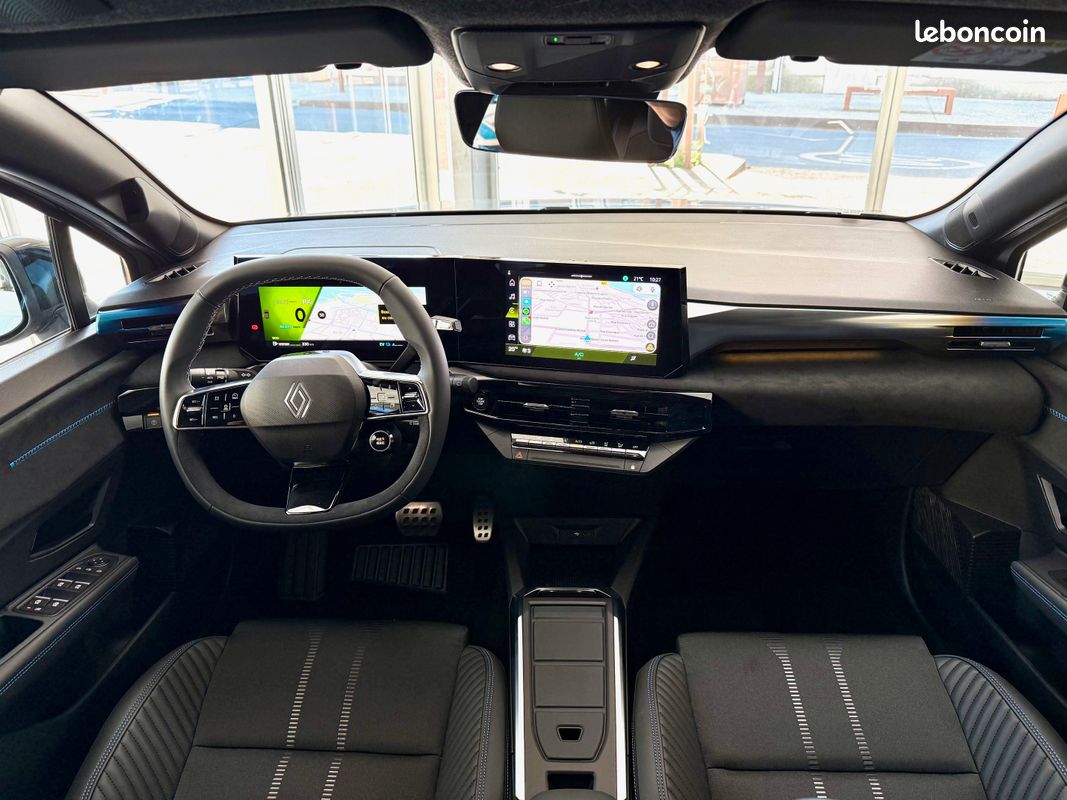 Renault Clio 6 Esprit Alpine full hybrid E-Tech 160 ch, TVA récupérable (image 3)
