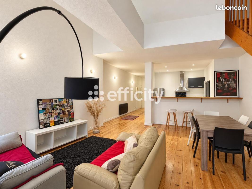 Appartement 4 pièces 83 m² · à Bordeaux · 83 m² · 320 850 €