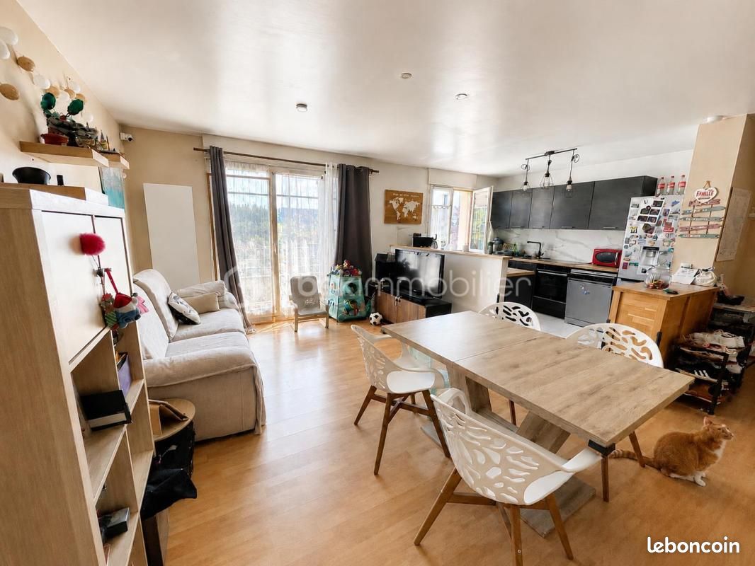 Appartement 3 pièces 64 m² · à Ris-Orangis · 64 m² · 198 500 €