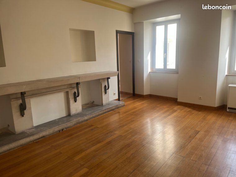Appartement 5 pièces 130 m² · à Gap · 130 m² · 882 €/mois