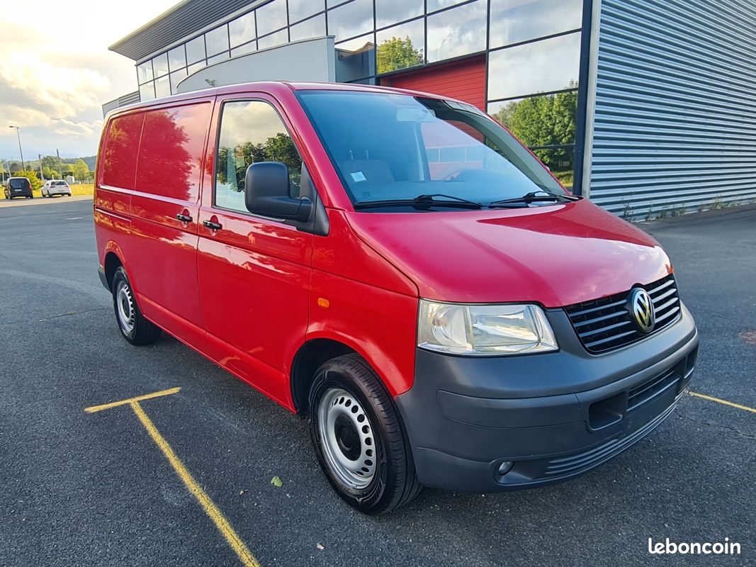 Volkswagen Transporter 2.5 TDi - turbo etc neuf - roule très bien (image 2)
