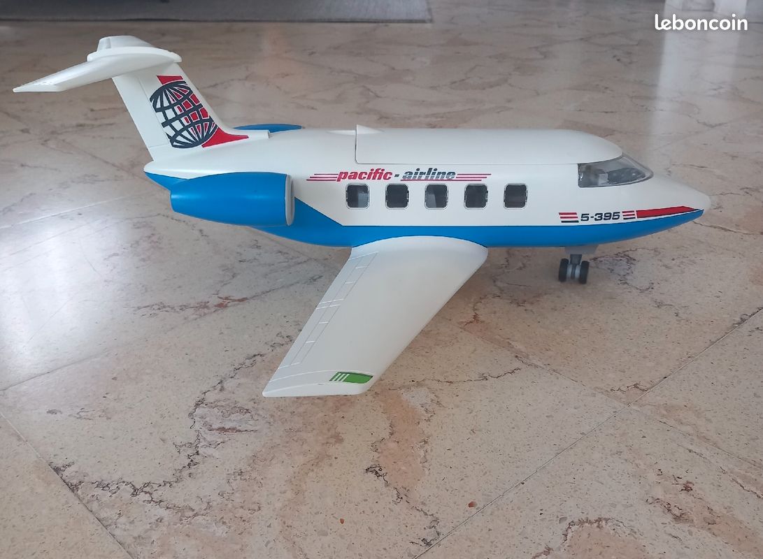 Avion playmobil de collection (image 1)