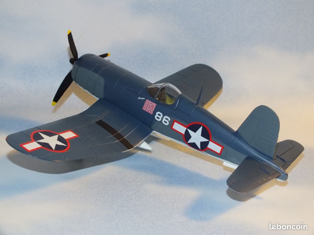 1/48 Franklin Mint Armour 98023 – F4U Corsair (Les Têtes Brulées) (image 2)