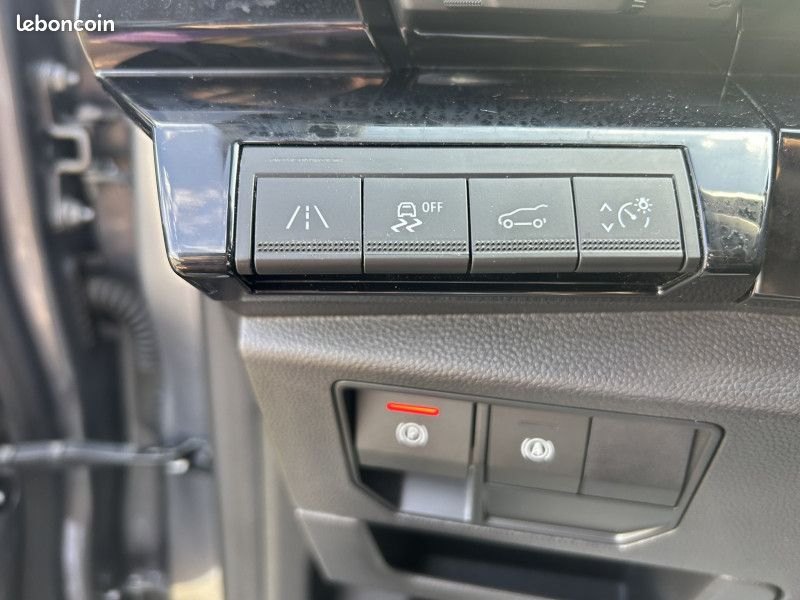 Renault AUSTRAL 1.2 E-TECH FULL HYBRID 200CH ICONIC ESPRIT ALPINE- 23 (image 17)