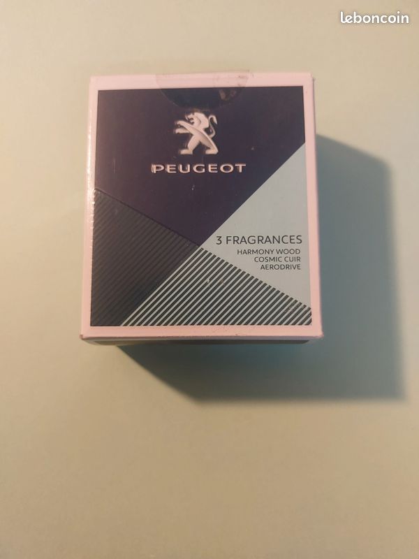 Caissette parfum peugeot 3008 (image 1)